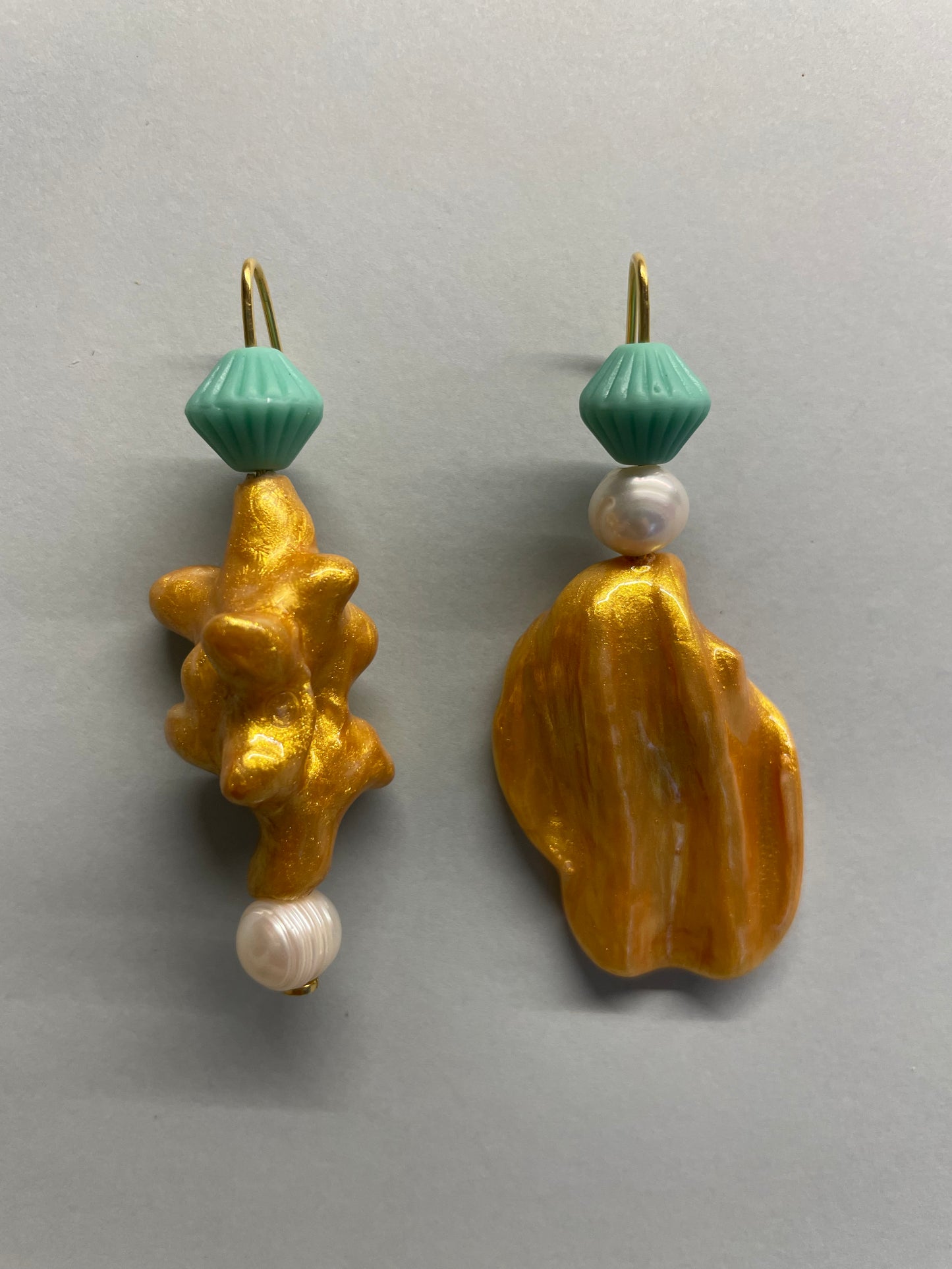 Coral and shell earrings in gold #1